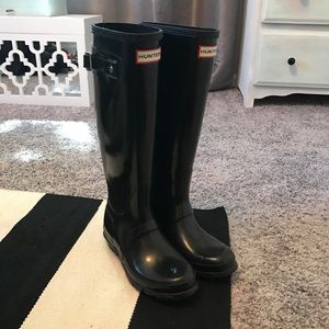 Black Shiny Hunter Rain Boots